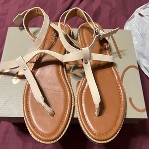 Beige ankle sandals